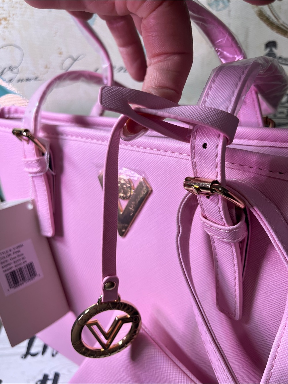 Valentino Orlandi Pastel Pink Tote with Matching Pouch and Gold Accent V charm - Picture 8 of 16